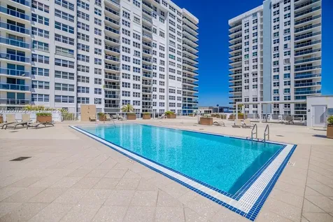 2751 S Ocean Drive Hollywood FL 33019