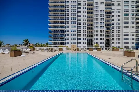 2751 S Ocean Drive Hollywood FL 33019