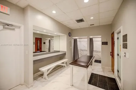 2751 S Ocean Drive Hollywood FL 33019