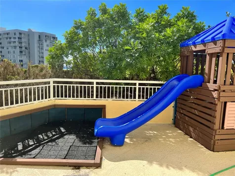 2475 Brickell Avenue Miami FL 33129