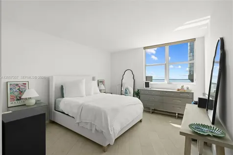 2475 Brickell Avenue Miami FL 33129