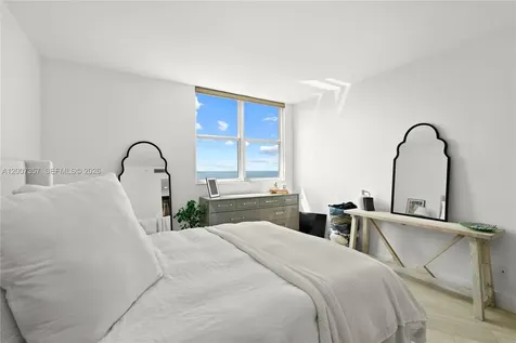 2475 Brickell Avenue Miami FL 33129