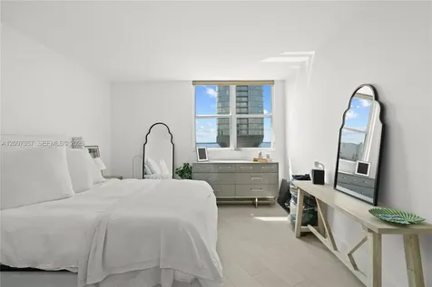 2475 Brickell Avenue Miami FL 33129