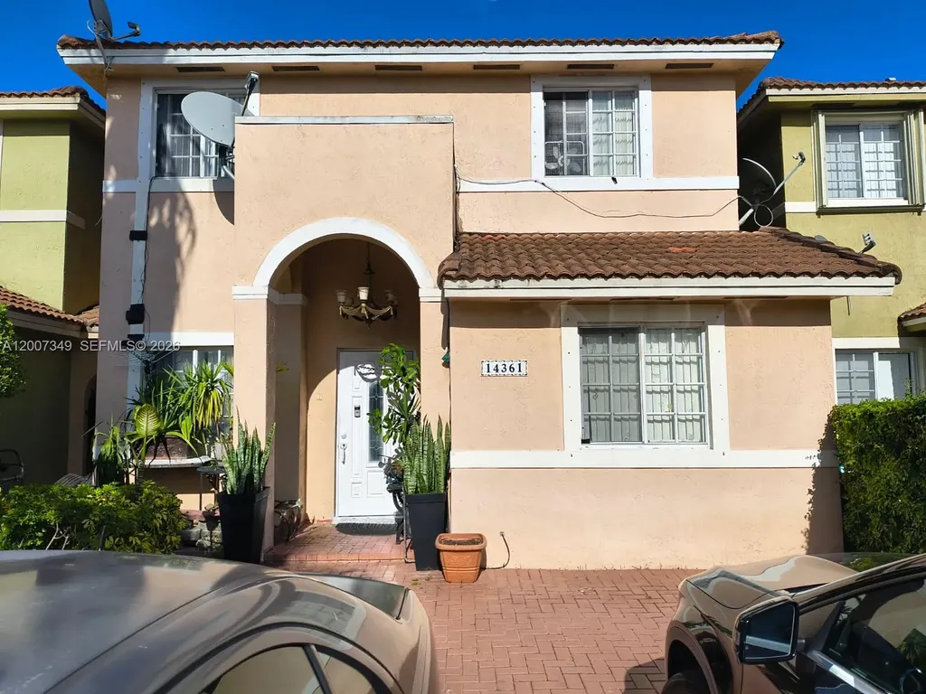 14361 SW 136th Avenue Miami FL 33186