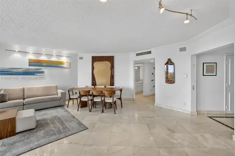 21205 Yacht Club Drive Aventura FL 33180