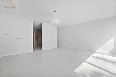 550 S Shore Drive Miami Beach FL 33141