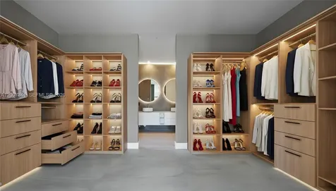 550 S Shore Drive Miami Beach FL 33141