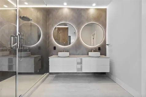 550 S Shore Drive Miami Beach FL 33141