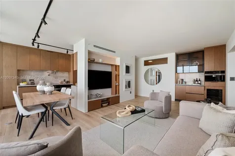 6365 Collins Avenue Miami Beach FL 33141