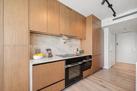 6365 Collins Avenue Miami Beach FL 33141