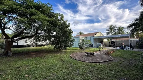 119 SW 8th Avenue Boynton Beach FL 33435