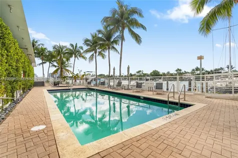 6580 Indian Creek Drive Miami Beach FL 33141
