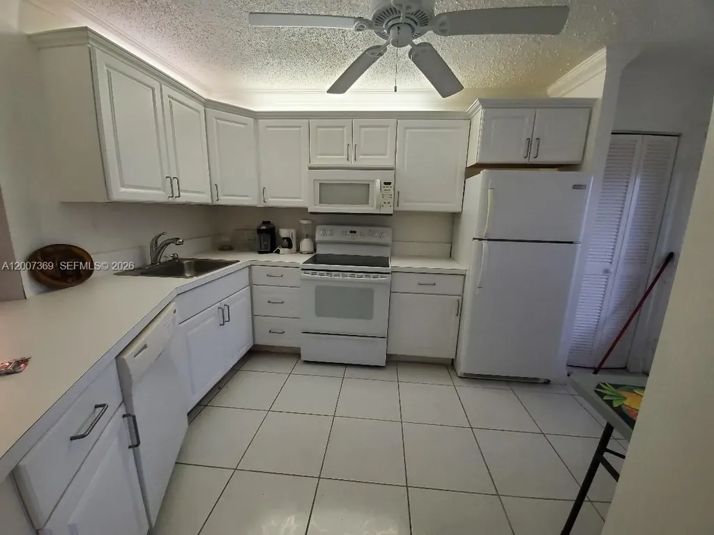 1750 NE 191st Street Miami FL 33179