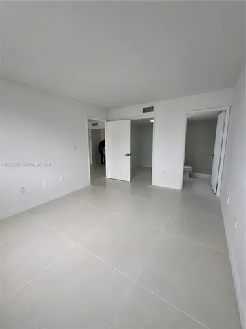 8261 NW 8th Street Miami FL 33126