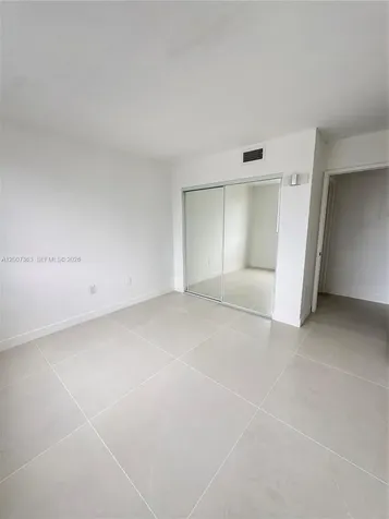 8261 NW 8th Street Miami FL 33126