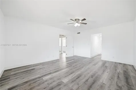 5201 Yellow Pine Lane Tamarac FL 33319