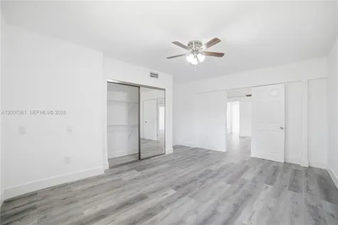 5201 Yellow Pine Lane Tamarac FL 33319