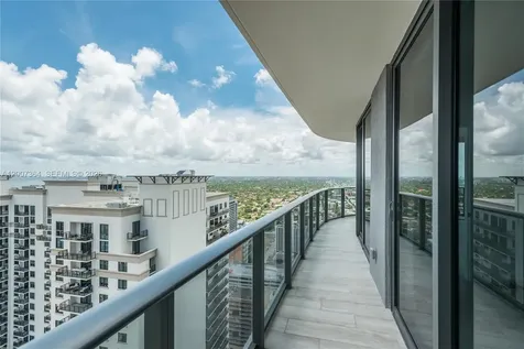 55 SW 9 Street Miami FL 33129