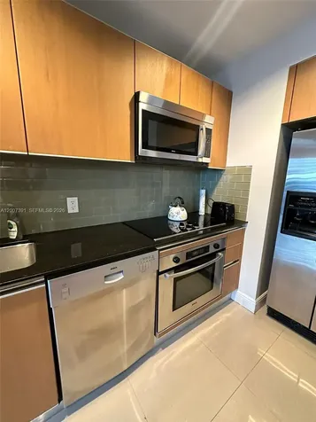 1050 Brickell Avenue Miami FL 33131