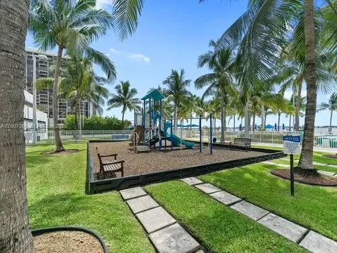 2101 Brickell Avenue Miami FL 33129