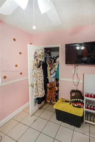 571 E 60th Street Hialeah FL 33013