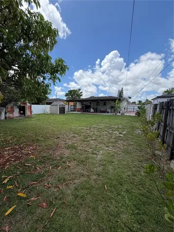 571 E 60th Street Hialeah FL 33013