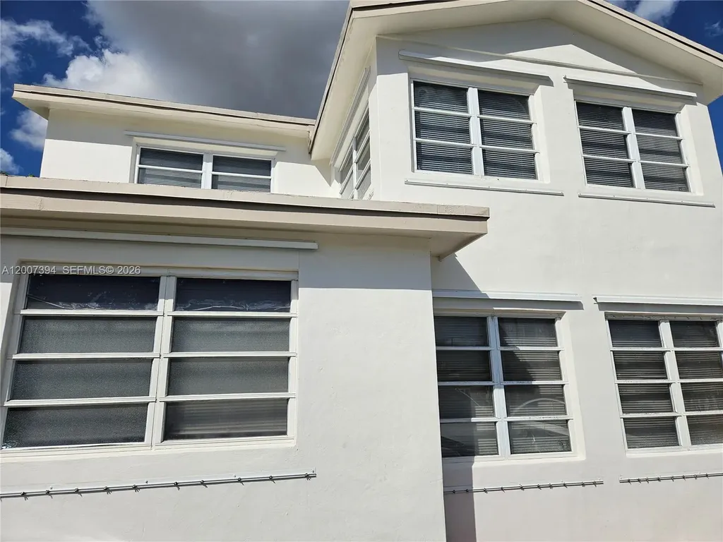 3431-3433 SW 4th Street Miami FL 33135