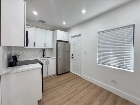 6322 NE 1st Place Miami FL 33138
