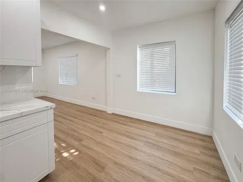 6322 NE 1st Place Miami FL 33138