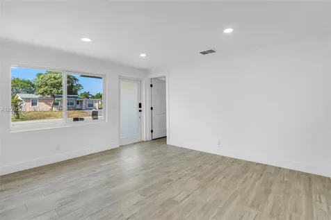 311 NW 12th Avenue Delray Beach FL 33444