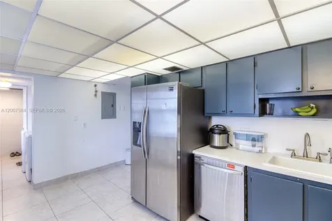 4015 W Palm Aire Drive Pompano Beach FL 33069