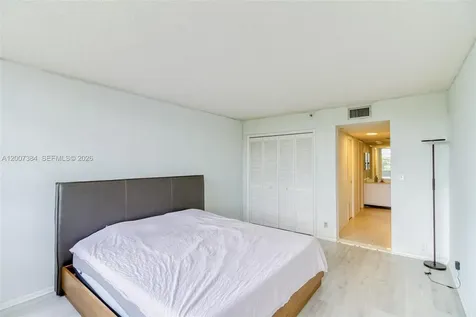 4015 W Palm Aire Drive Pompano Beach FL 33069