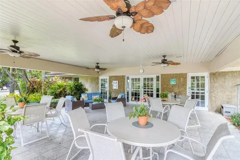 4015 W Palm Aire Drive Pompano Beach FL 33069