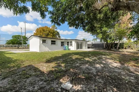 7970 NW 176th Street Hialeah FL 33015