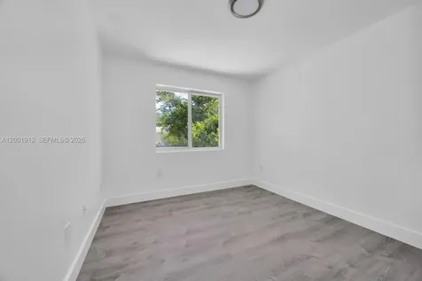 2956 NW 44 Street Miami FL 33142
