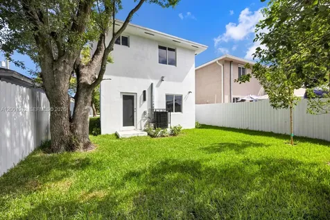 2956 NW 44 Street Miami FL 33142