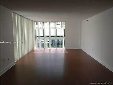 20515 E Country Club Drive Aventura FL 33180