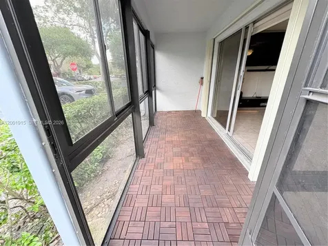 2769 S Oakland Forest Drive Oakland Park FL 33309
