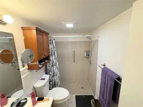 2769 S Oakland Forest Drive Oakland Park FL 33309