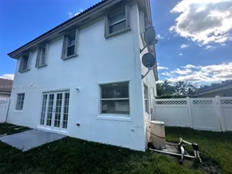20471 SW 1st Street Pembroke Pines FL 33029