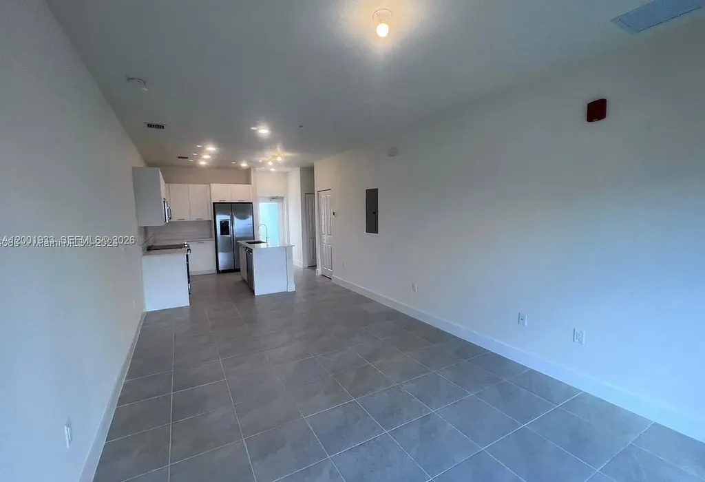 8001 NW 41st Street Doral FL 33166