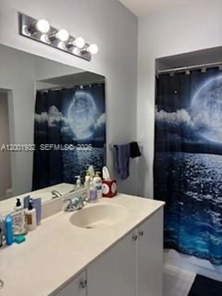 3020 NE 32nd Avenue Fort Lauderdale FL 33308
