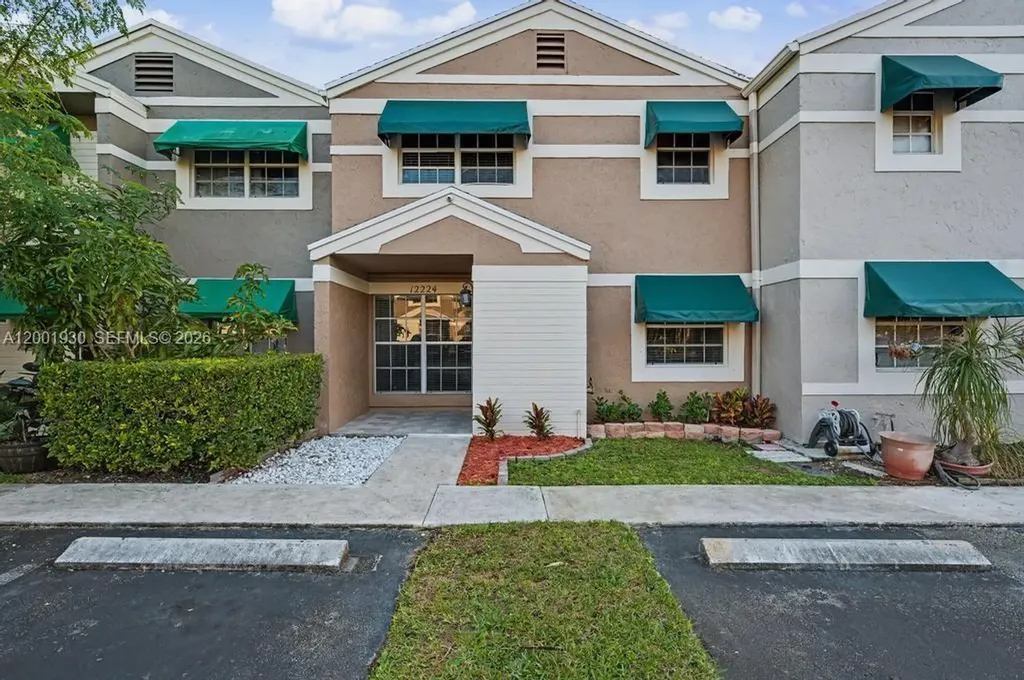 12224 SW 52nd Place Cooper City FL 33330