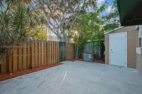 12224 SW 52nd Place Cooper City FL 33330