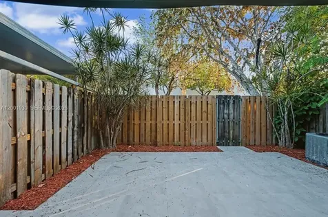 12224 SW 52nd Place Cooper City FL 33330