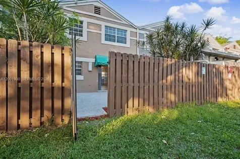12224 SW 52nd Place Cooper City FL 33330