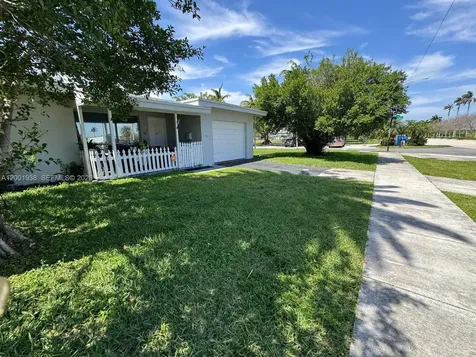 91 Fronton Boulevard Dania Beach FL 33004