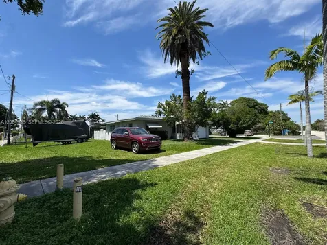 91 Fronton Boulevard Dania Beach FL 33004