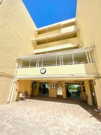 210 172nd Street Sunny Isles Beach FL 33160