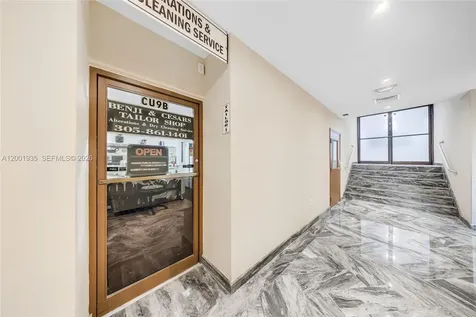 5401 Collins Avenue Miami Beach FL 33140